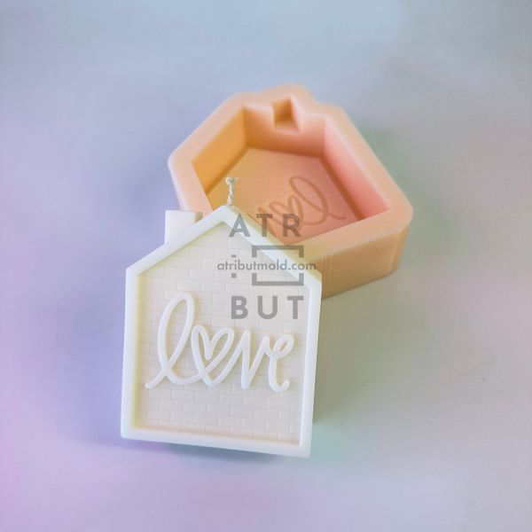 Silicone mold house Love