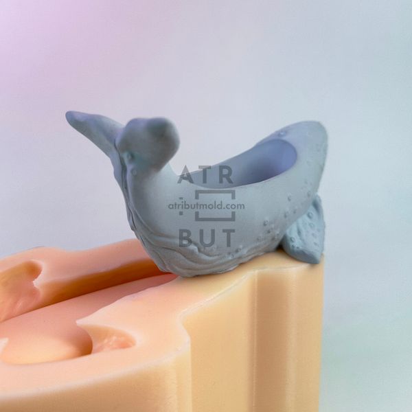 Silicone potting mold Whale size S