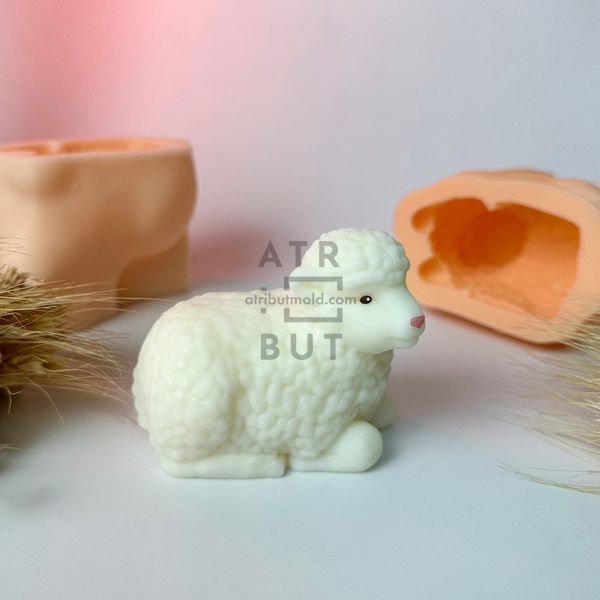 Silicone mold Lamb